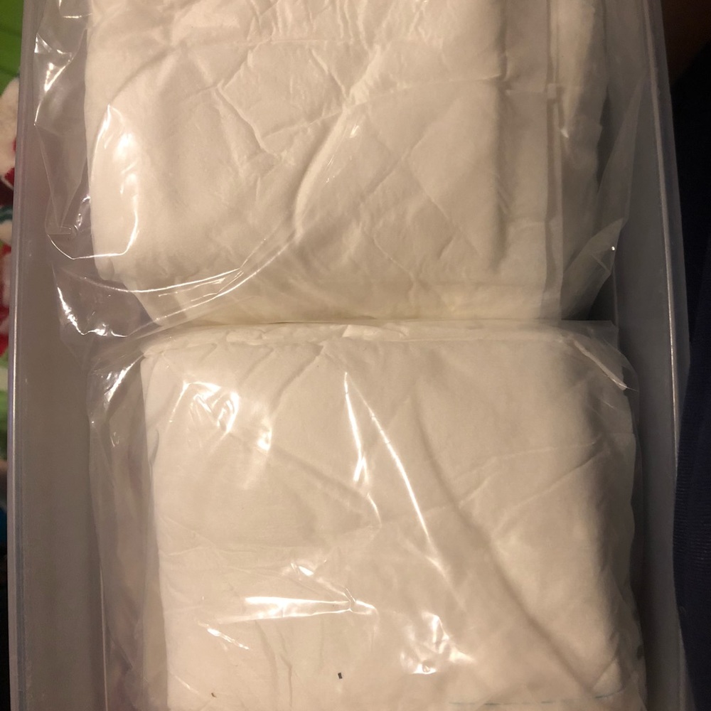 G diapers set of four